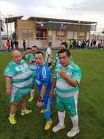 Oi mait! Wot you lookint at?!