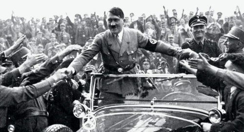 Hitlerillä oli paljon kavereita. Sulla ei oo yhtään.