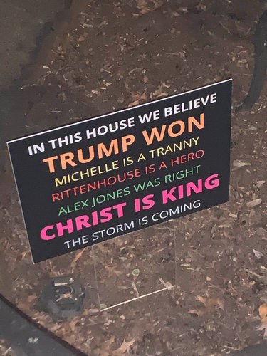 Jeesus on kuningas ja Trump on vaan Jeesuksen lammas