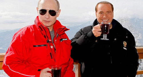 Berlusconin kanssa Alpeilla laskettelemassa