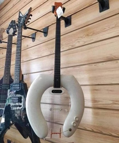 toilet guitar