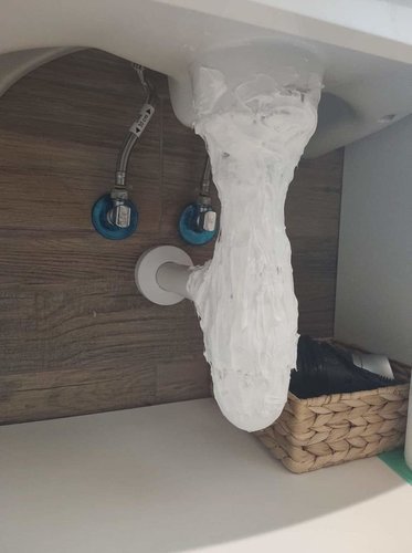 akryyli korjaa pikkuvirheet