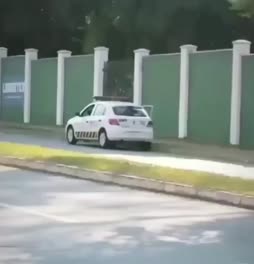 kamera helvettiin siitä