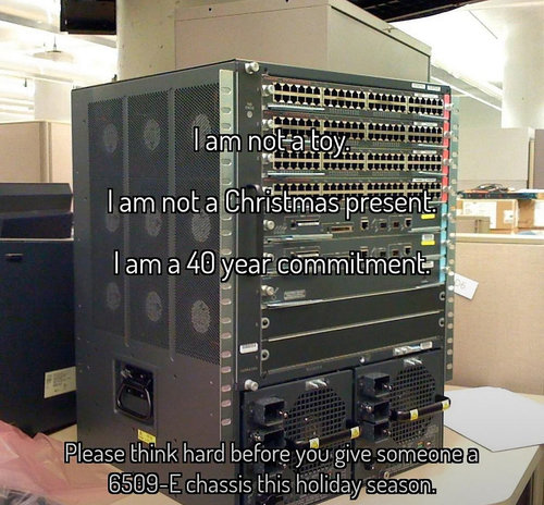 EI MIKÄÄN JOULULEMMIKKI