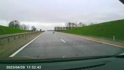 ei pysähdytä motarilla