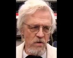 PSYYKE KUVAKOMMENTTI