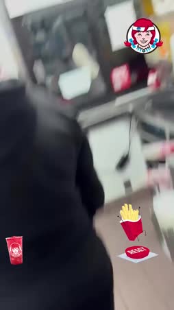 afrikka tuli kylään